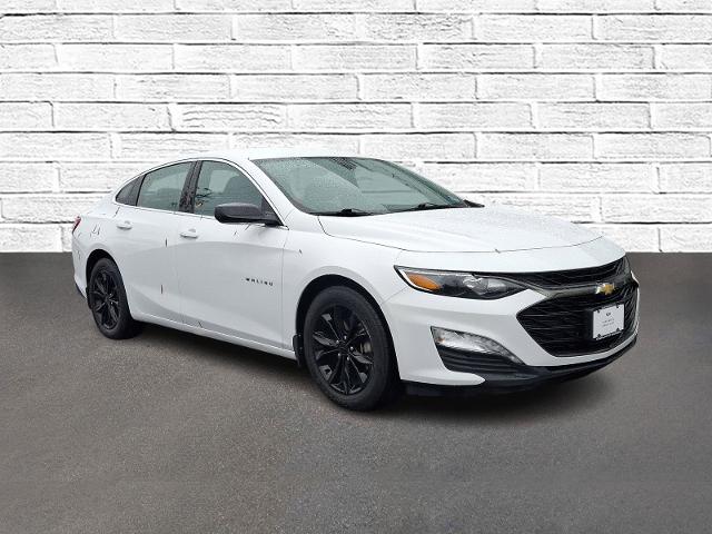 Used 2019 Chevrolet Malibu 1LT with VIN 1G1ZD5ST1KF118194 for sale in Mahwah, NJ