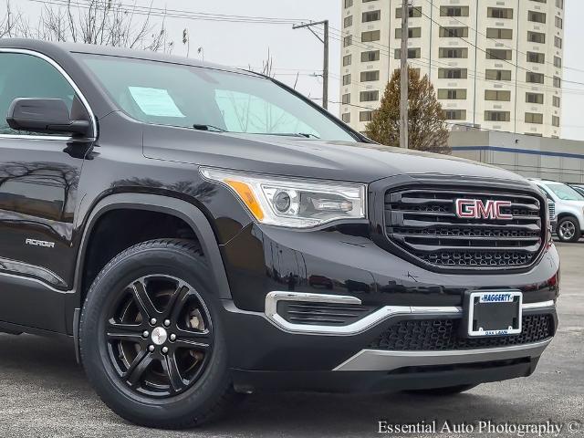 2017 GMC Acadia Vehicle Photo in OAK LAWN, IL 60453-2517