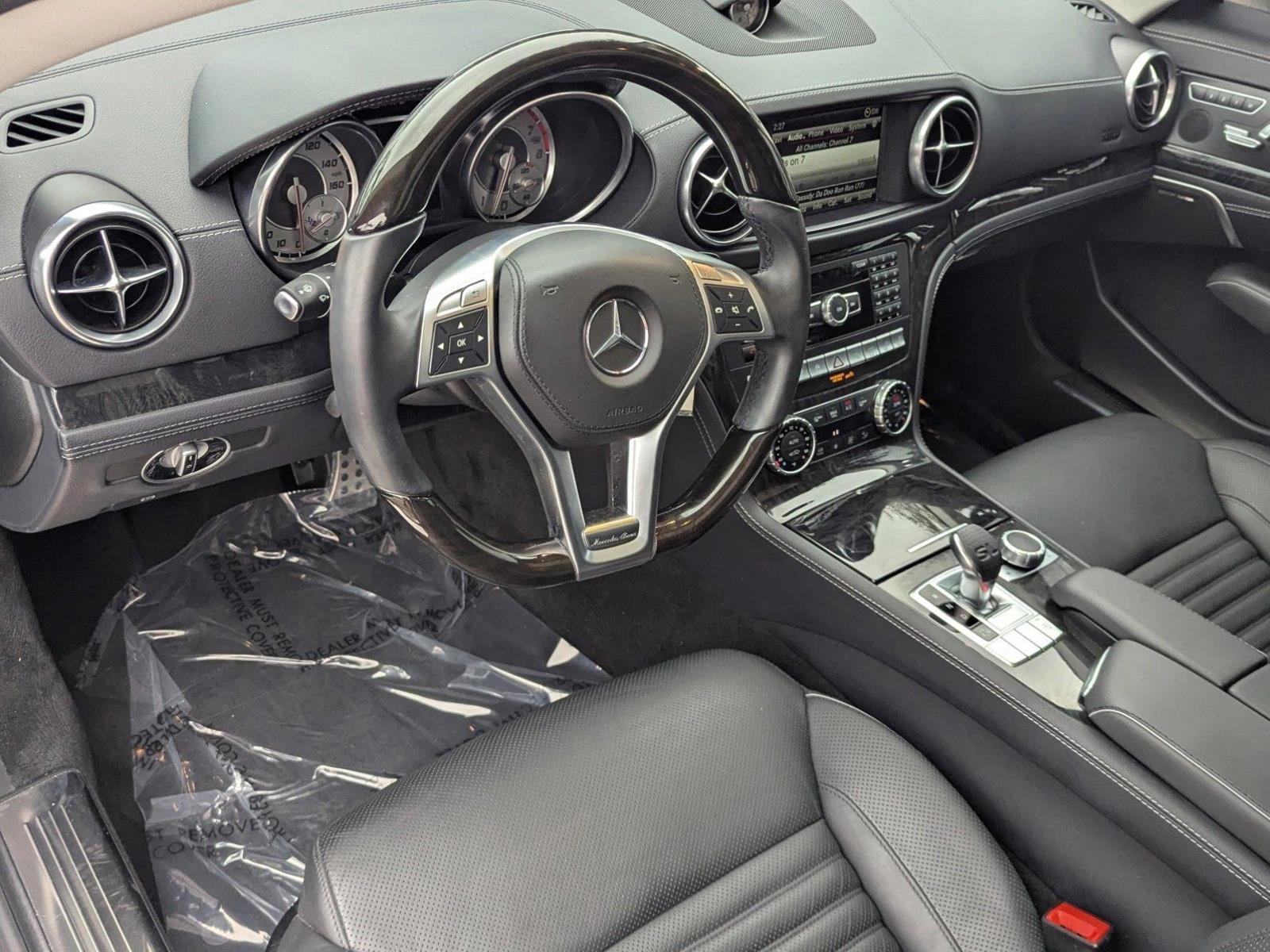 2016 Mercedes-Benz SL Vehicle Photo in Delray Beach, FL 33444