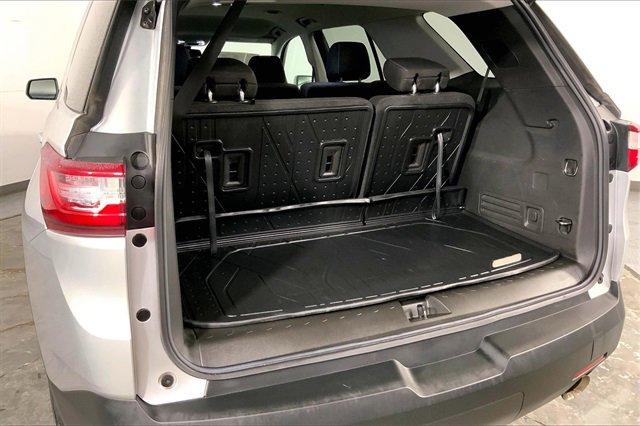 2021 Chevrolet Traverse Vehicle Photo in KANSAS CITY, MO 64114-4502