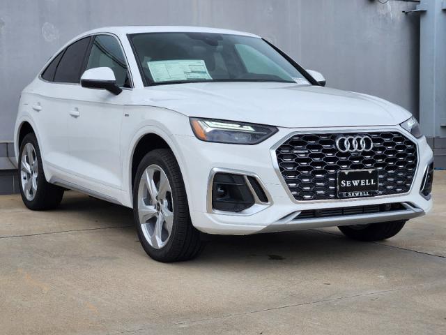 2024 Audi Q5 Sportback Vehicle Photo in SUGAR LAND, TX 77478