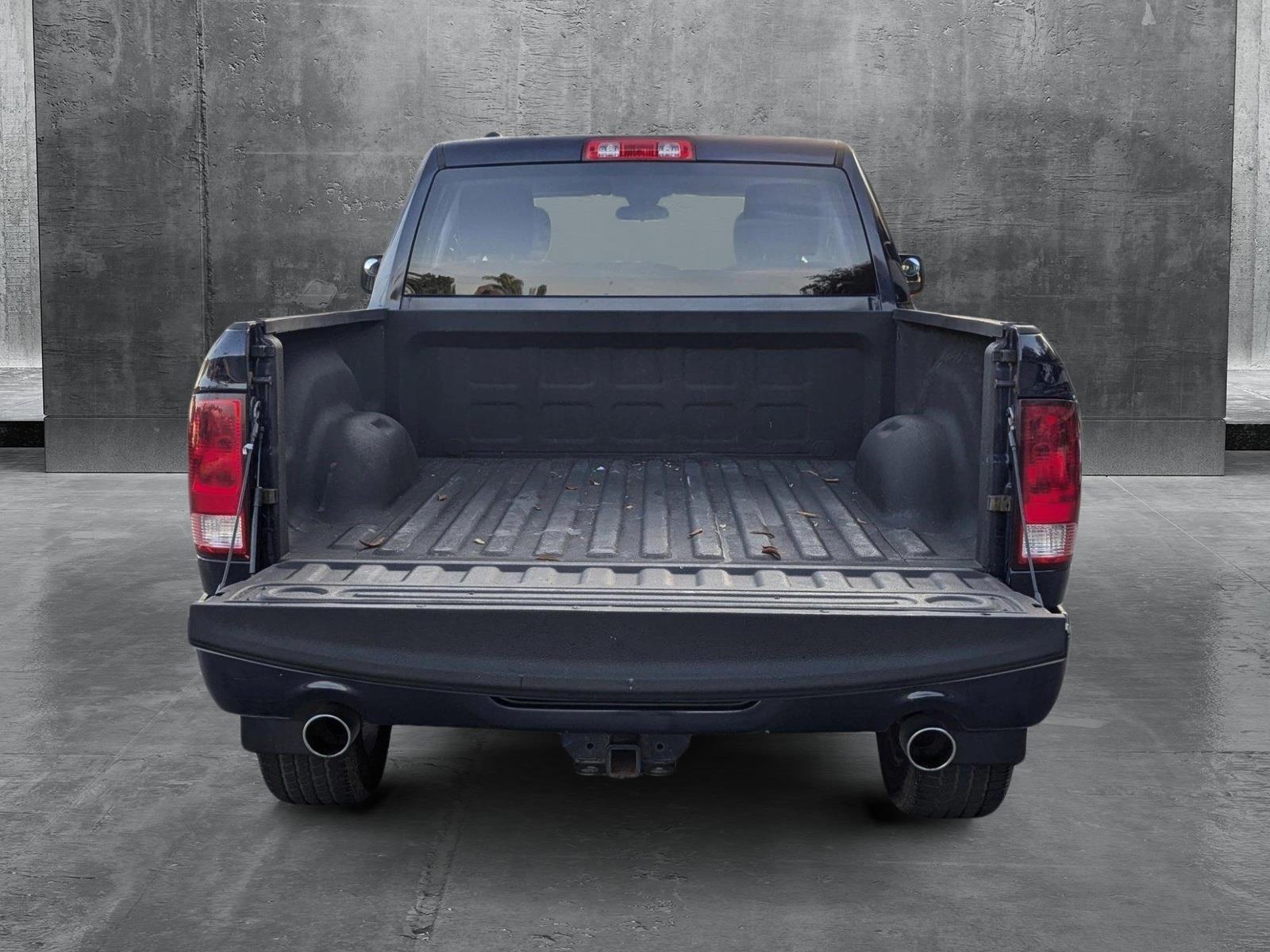 2013 Ram 1500 Vehicle Photo in PEMBROKE PINES, FL 33024-6534