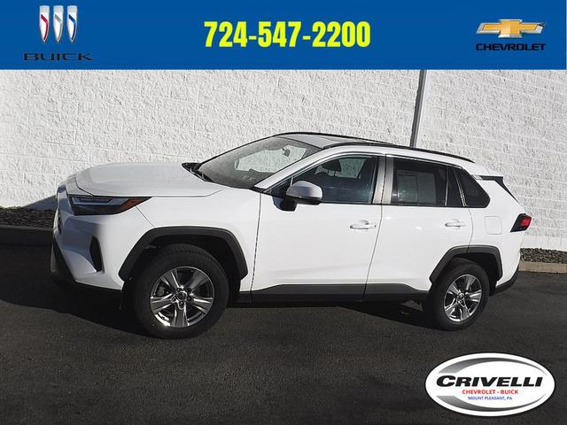 Used 2022 Toyota RAV4 XLE with VIN 2T3P1RFV4NC305461 for sale in Mount Pleasant, PA