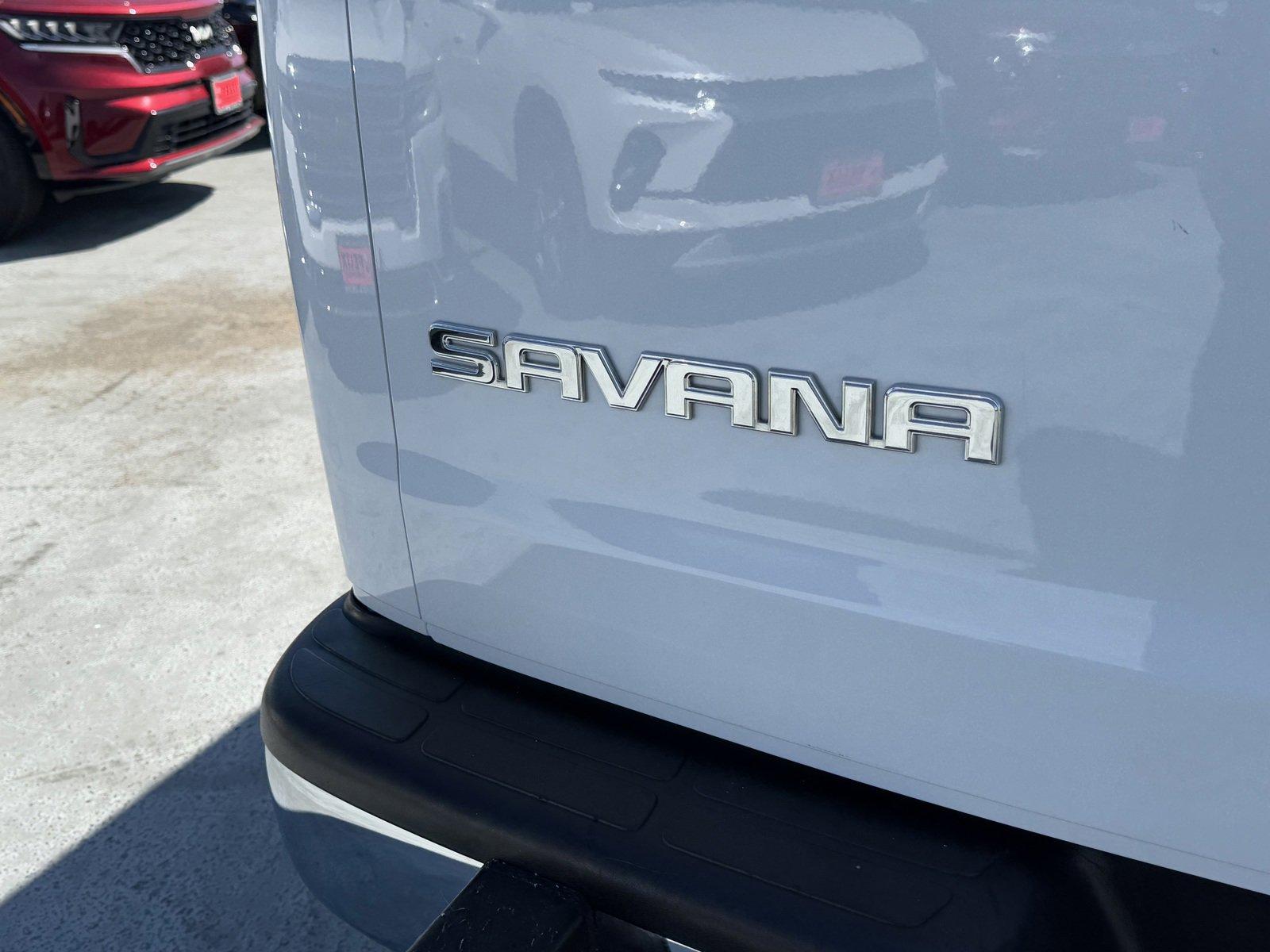 2023 GMC Savana Cargo 2500 Vehicle Photo in LOS ANGELES, CA 90007-3794