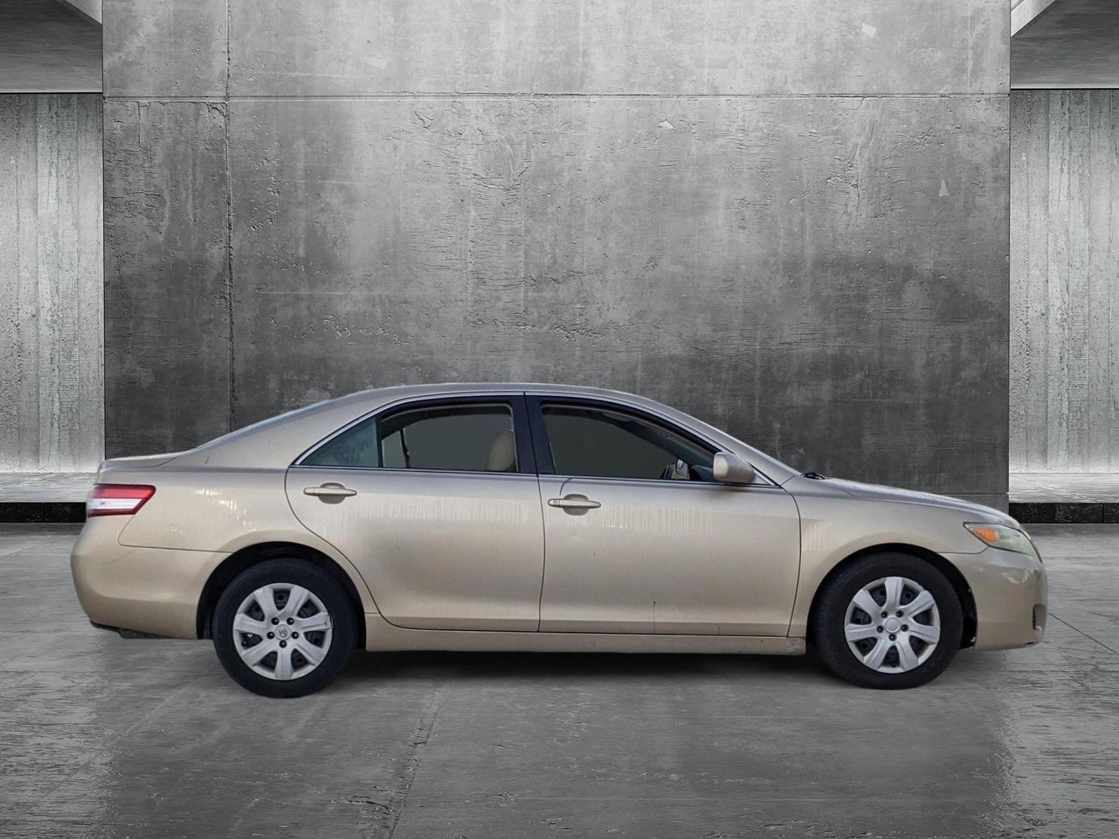 2011 Toyota Camry Vehicle Photo in Davie, FL 33331