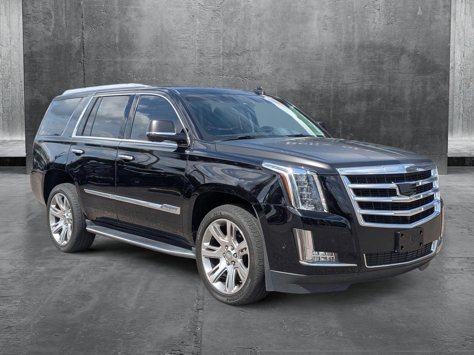 2017 Cadillac Escalade Vehicle Photo in Wesley Chapel, FL 33544