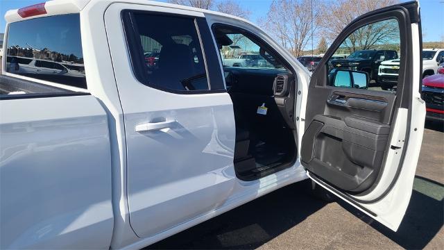 2025 Chevrolet Silverado 1500 Vehicle Photo in FLAGSTAFF, AZ 86001-6214