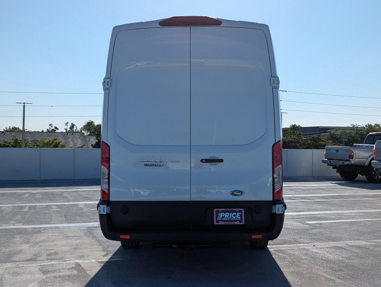 2024 Ford Transit Cargo Van Vehicle Photo in Ft. Myers, FL 33907