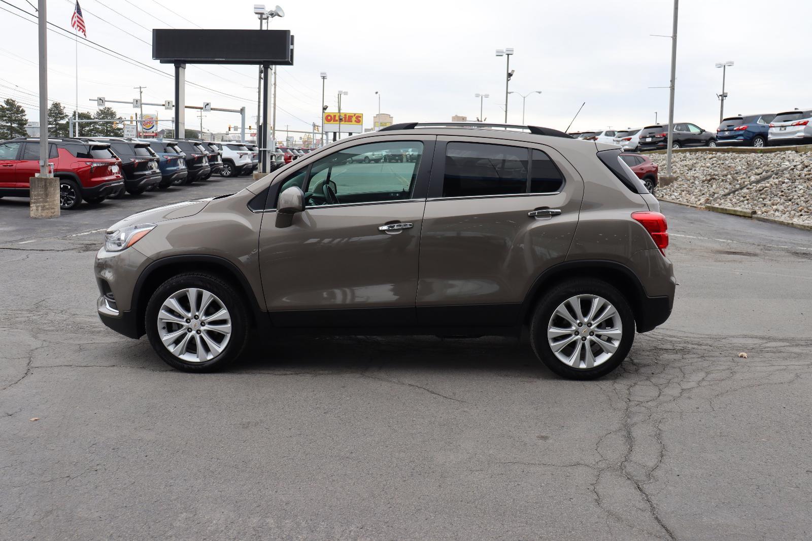 Used 2020 Chevrolet Trax Premier with VIN KL7CJRSB9LB352335 for sale in Wilkes Barre, PA