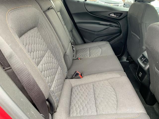 2019 Chevrolet Equinox Vehicle Photo in MOON TOWNSHIP, PA 15108-2571