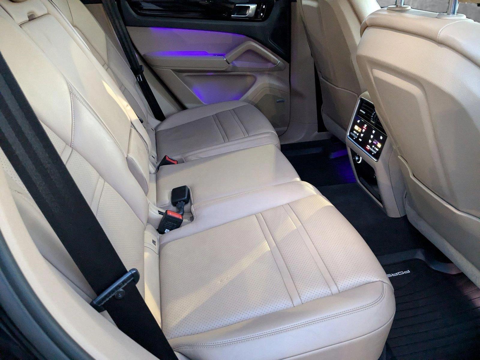 2019 Porsche Cayenne Vehicle Photo in MIAMI, FL 33134-2699