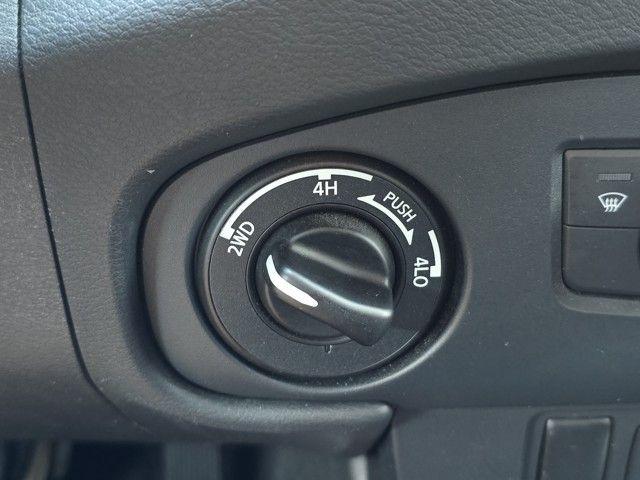 2022 Nissan Frontier Vehicle Photo in Pleasant Hills, PA 15236