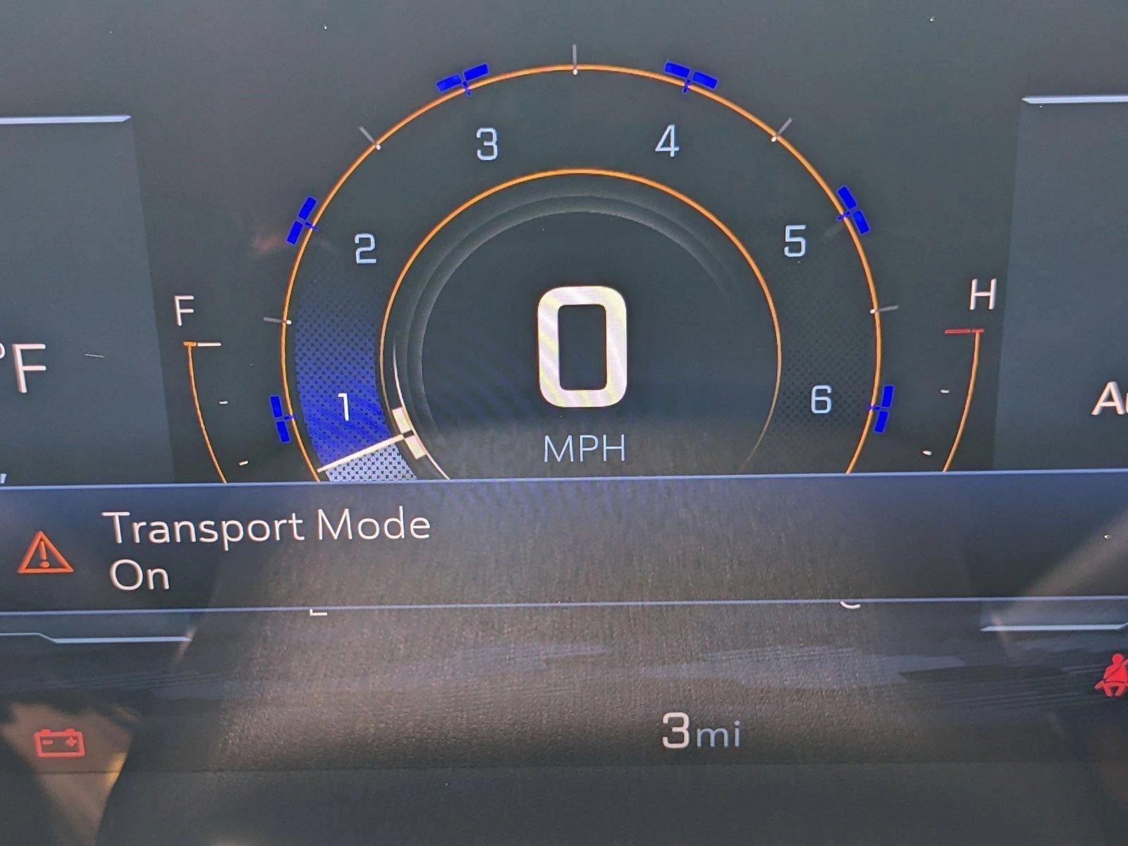 2025 Chevrolet Traverse Vehicle Photo in MIAMI, FL 33172-3015