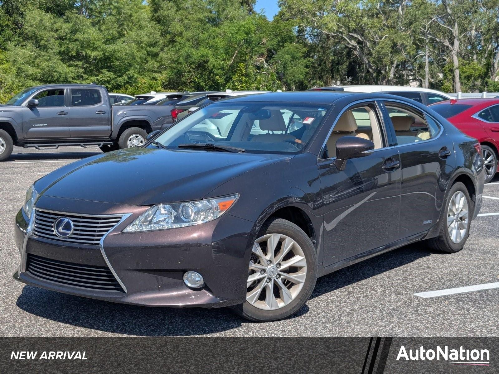 2013 Lexus ES 300h Vehicle Photo in Clearwater, FL 33761