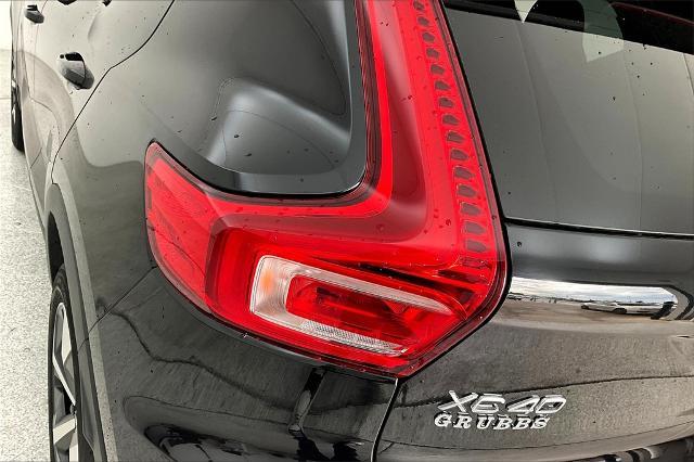 2024 Volvo XC40 Vehicle Photo in Grapevine, TX 76051