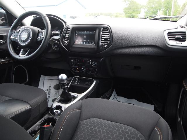 2019 Jeep Compass Vehicle Photo in MADISON, IN 47250-1611