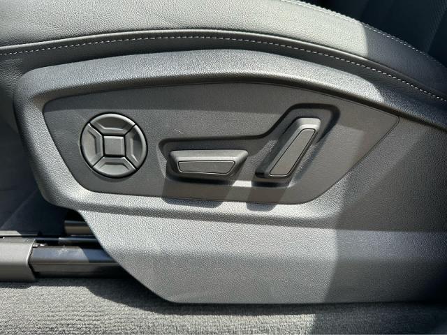 2025 Audi Q7 Vehicle Photo in HOUSTON, TX 77090