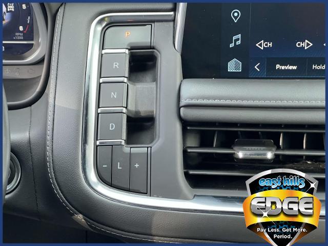 2023 Chevrolet Suburban Vehicle Photo in Roslyn, NY 11576