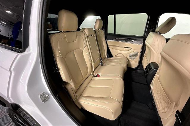 2024 Jeep Grand Cherokee Vehicle Photo in Tulsa, OK 74129