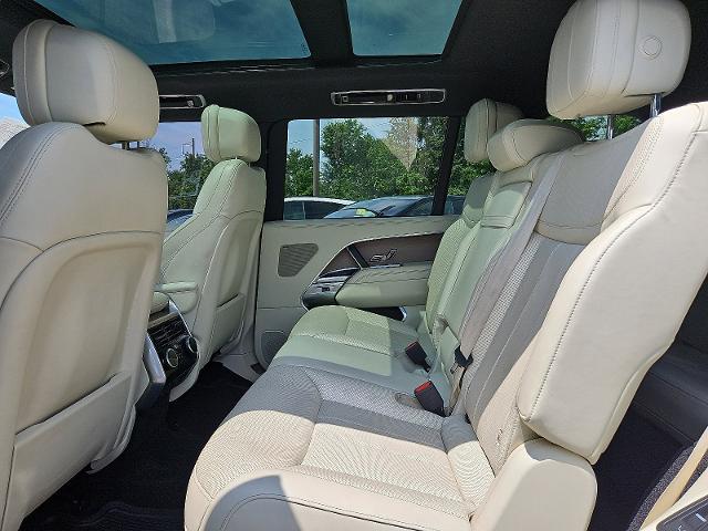 2023 Land Rover Range Rover Vehicle Photo in TREVOSE, PA 19053-4984
