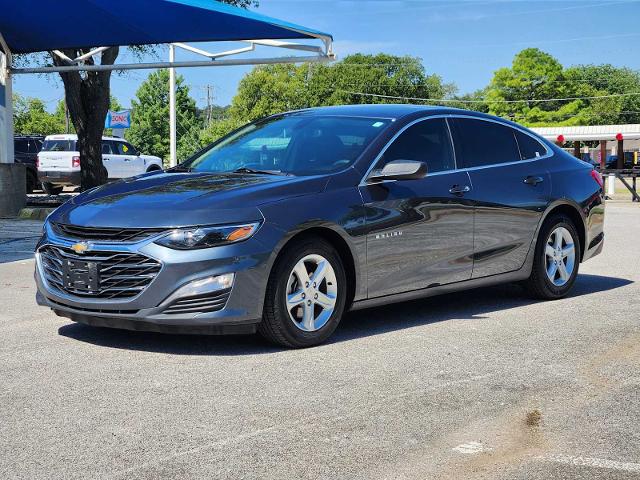 2021 Chevrolet Malibu Vehicle Photo in DENTON, TX 76210-9321