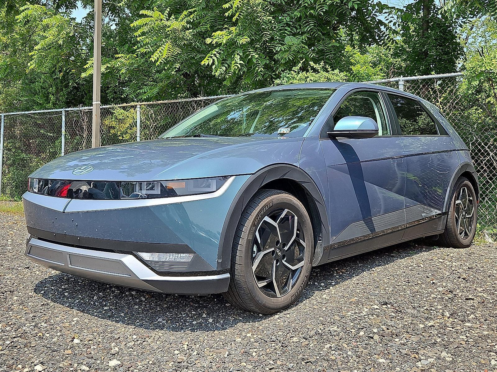 2022 Hyundai IONIQ 5 Vehicle Photo in Trevose, PA 19053