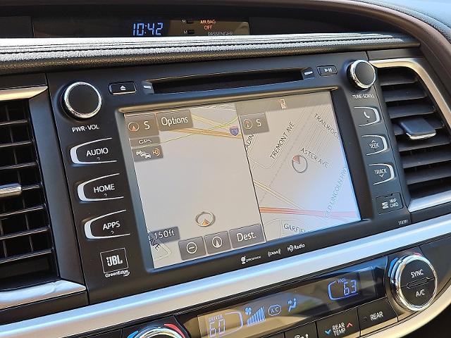2019 Toyota Highlander Vehicle Photo in TREVOSE, PA 19053-4984