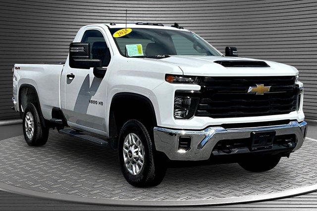 Summit White 2025 Chevrolet Silverado 2500HD Work Truck Regular Cab LB 4WD Pickup Truck Four-Wheel Drive Automatic