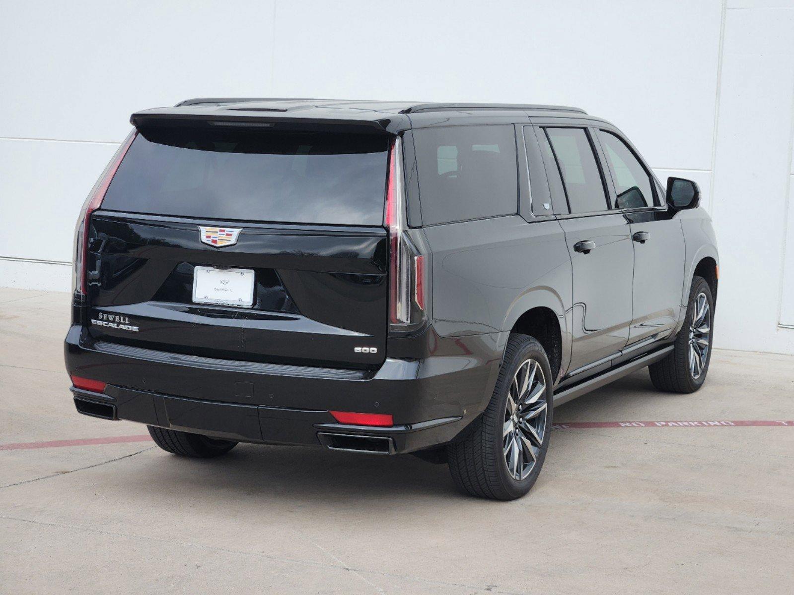 2024 Cadillac Escalade ESV Vehicle Photo in GRAPEVINE, TX 76051-8302