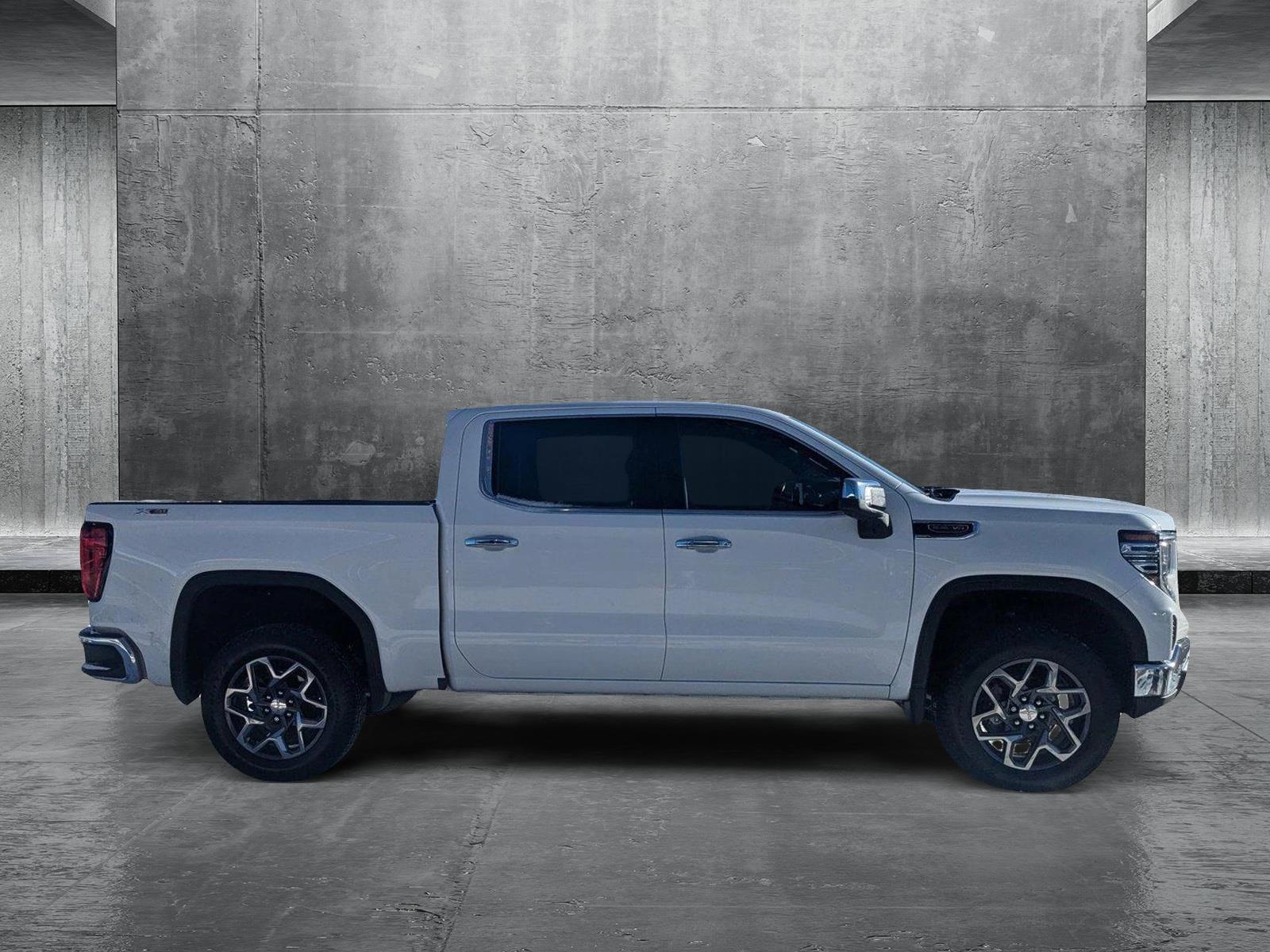 2022 GMC Sierra 1500 Vehicle Photo in LONE TREE, CO 80124-2750