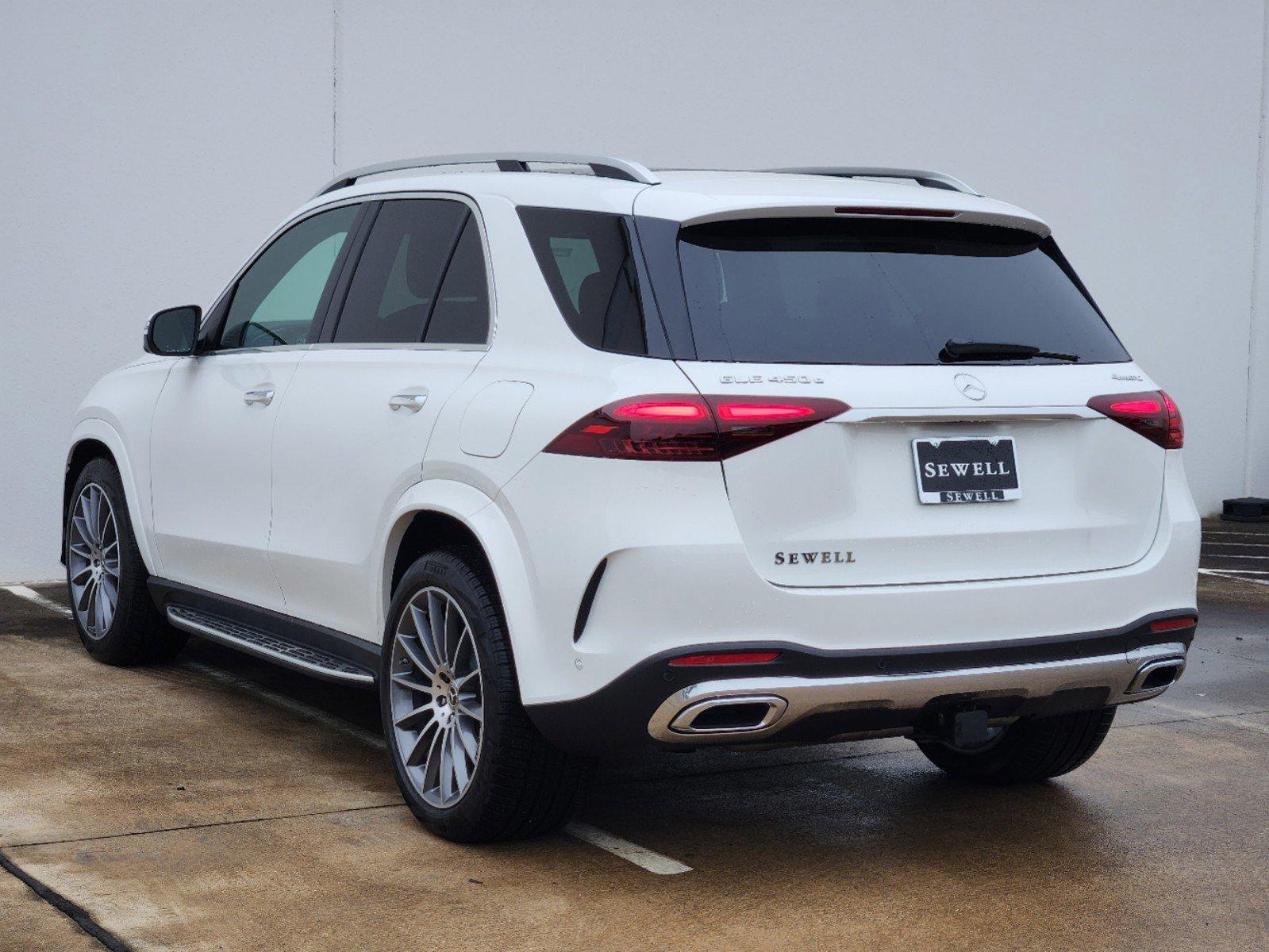 2025 Mercedes-Benz GLE Vehicle Photo in HOUSTON, TX 77079