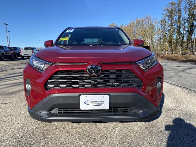 2021 Toyota RAV4 Vehicle Photo in LEOMINSTER, MA 01453-2952