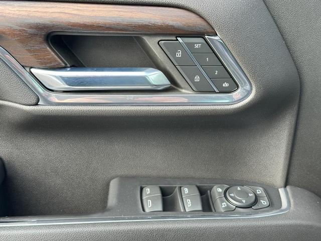 2022 GMC Sierra 1500 Vehicle Photo in COLUMBIA, MO 65203-3903