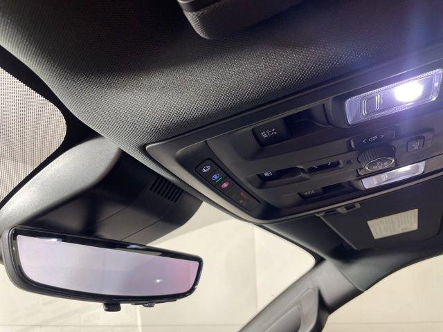 2025 Chevrolet Tahoe Vehicle Photo in PHOENIX, AZ 85014-3381