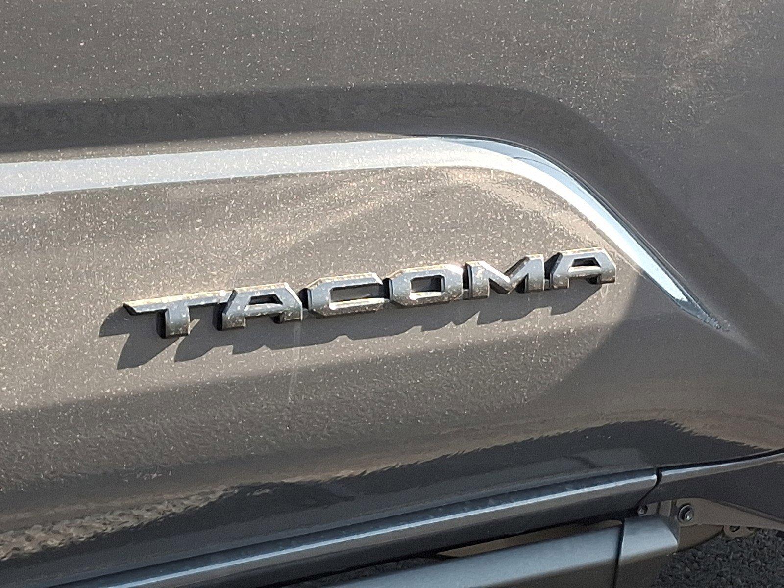 2025 Toyota Tacoma 4WD Vehicle Photo in Harrisburg, PA 17111