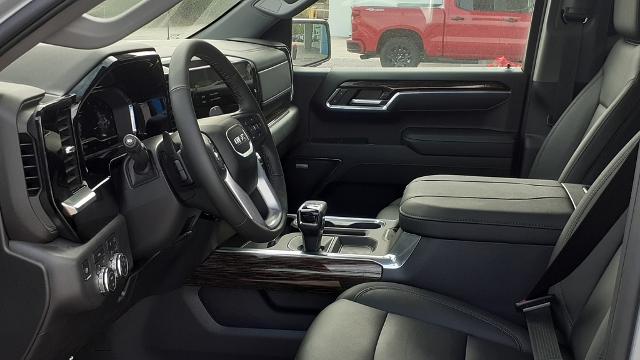 2024 GMC Sierra 1500 Vehicle Photo in ROXBORO, NC 27573-6143