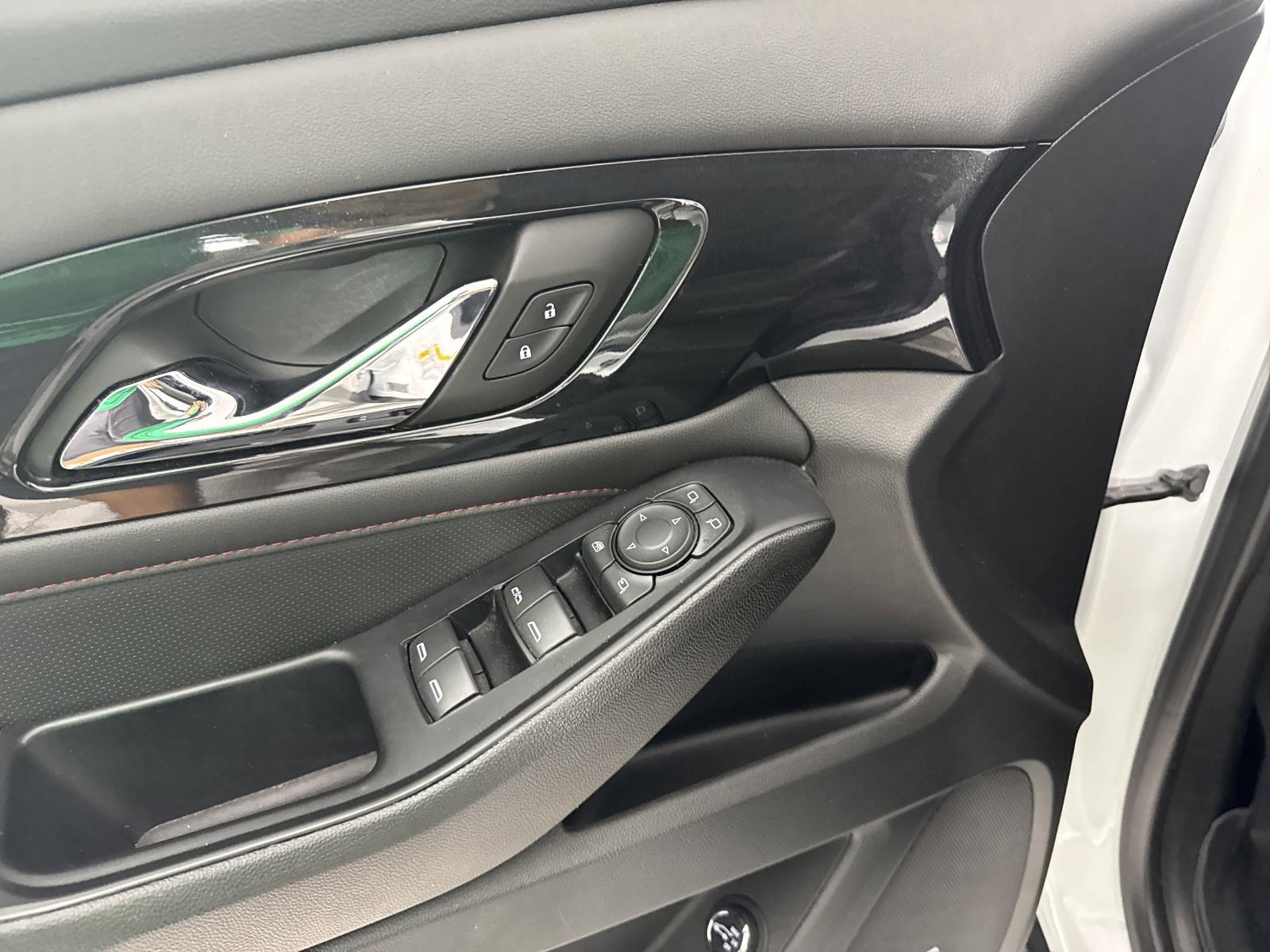 2023 Chevrolet Traverse Vehicle Photo in GEORGETOWN, TX 78626-7508