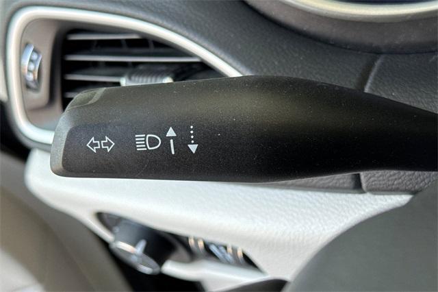 2023 Chrysler Pacifica Vehicle Photo in ELK GROVE, CA 95757-8703