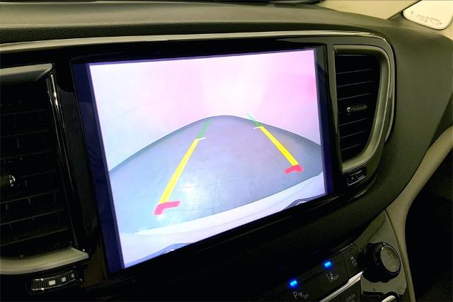 2023 Chrysler Pacifica Vehicle Photo in Lees Summit, MO 64086