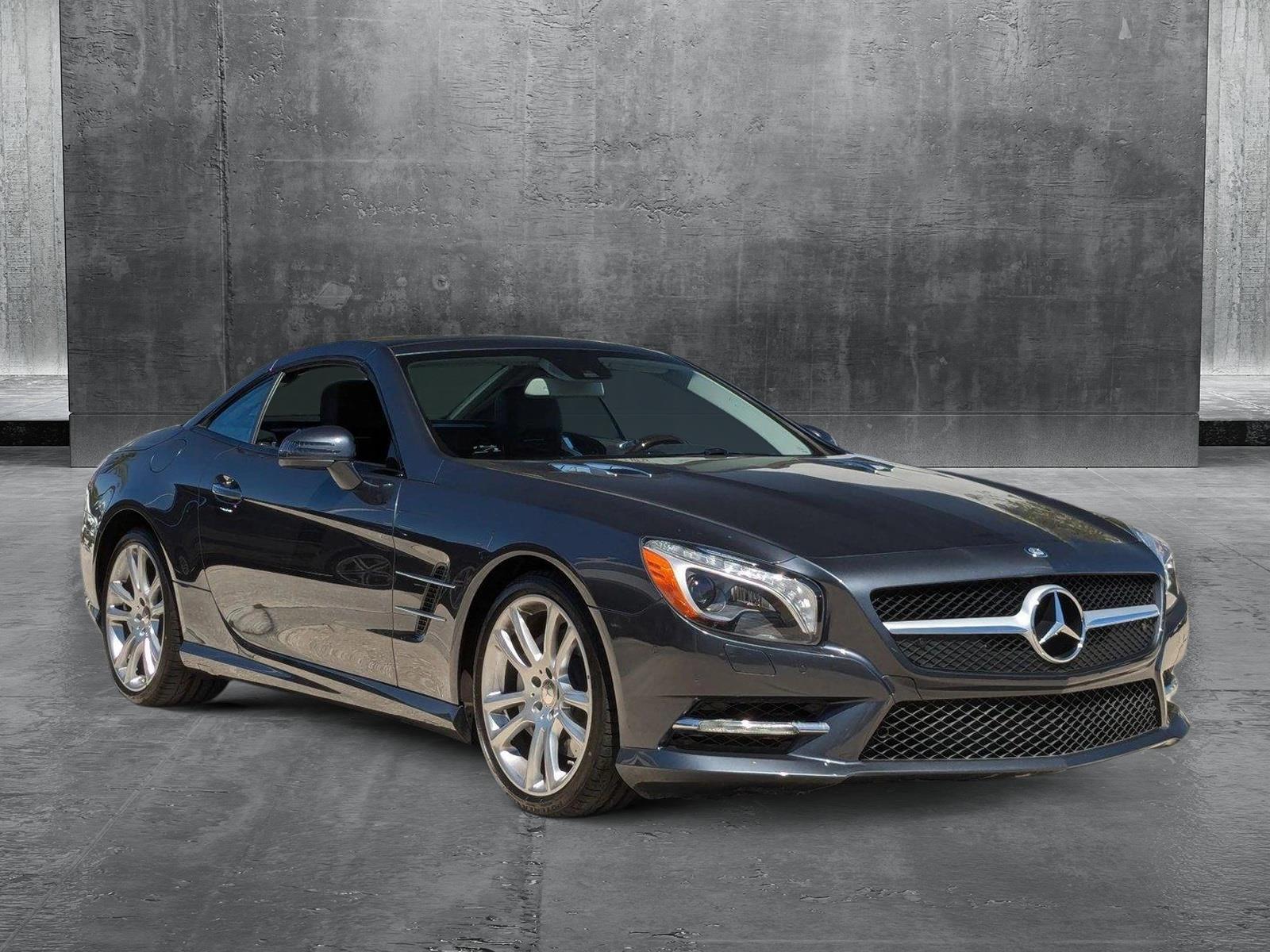 2013 Mercedes-Benz SL-Class Vehicle Photo in Tampa, FL 33614