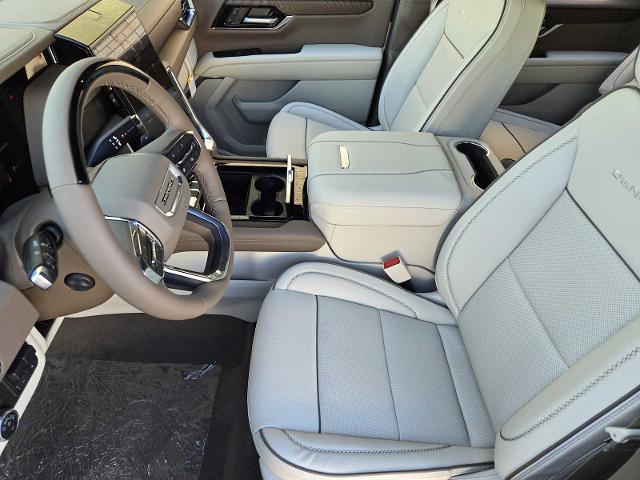 2025 GMC Yukon Vehicle Photo in DALLAS, TX 75209-3016