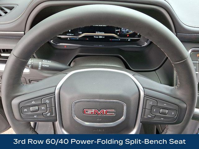 2024 GMC Yukon XL Vehicle Photo in DANBURY, CT 06810-5034