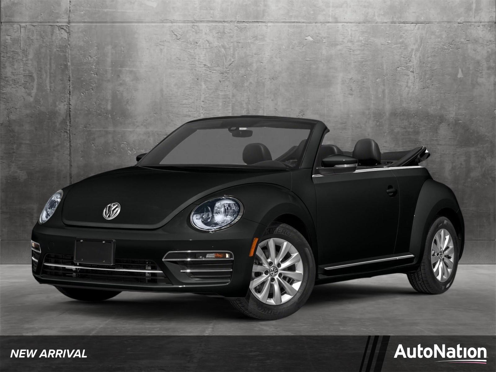2018 Volkswagen Beetle Convertible Vehicle Photo in Sarasota, FL 34231