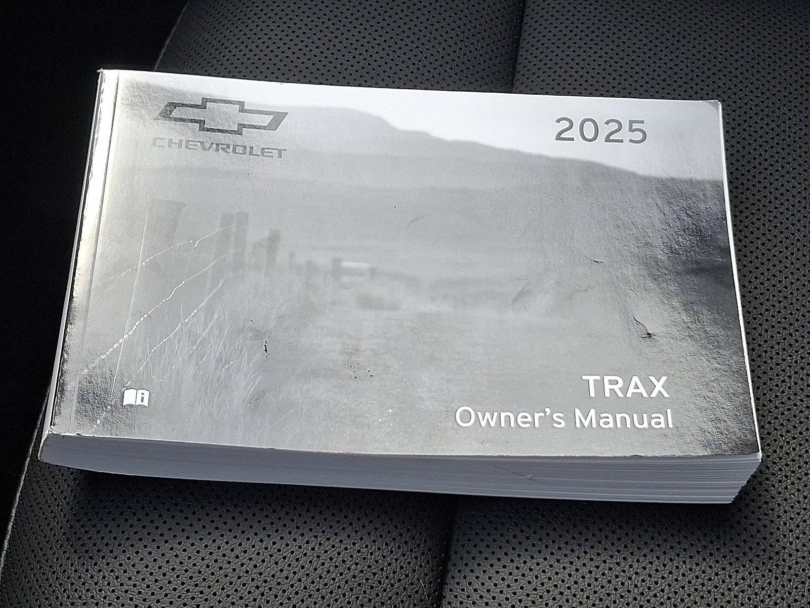 2025 Chevrolet Trax Vehicle Photo in Trevose, PA 19053