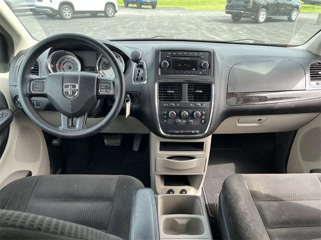 2016 Dodge Grand Caravan Vehicle Photo in TULLY, NY 13159-3159