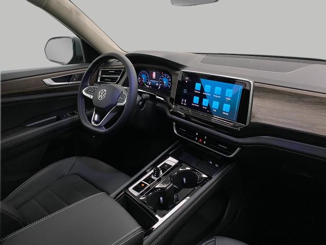 2025 Volkswagen Atlas Vehicle Photo in Appleton, WI 54913