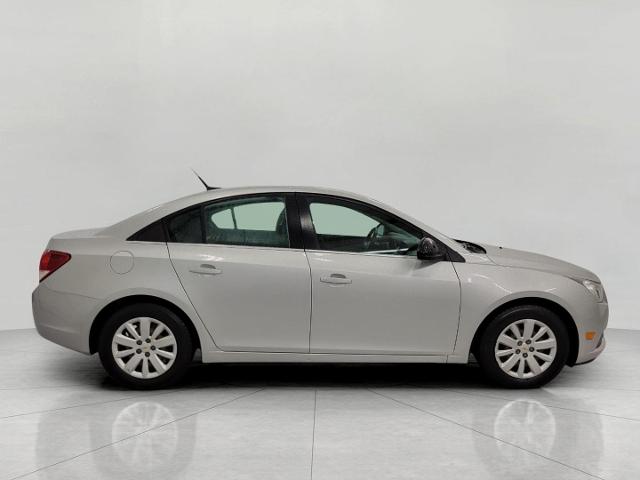 2011 Chevrolet Cruze Vehicle Photo in NEENAH, WI 54956-2243