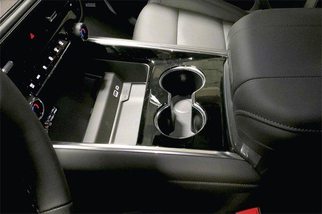 2025 Chevrolet Tahoe Vehicle Photo in KANSAS CITY, MO 64114-4502