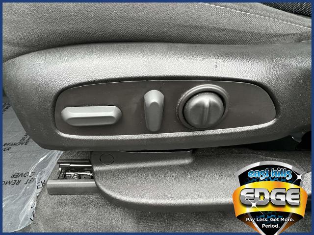 2023 Chevrolet Traverse Vehicle Photo in Roslyn, NY 11576