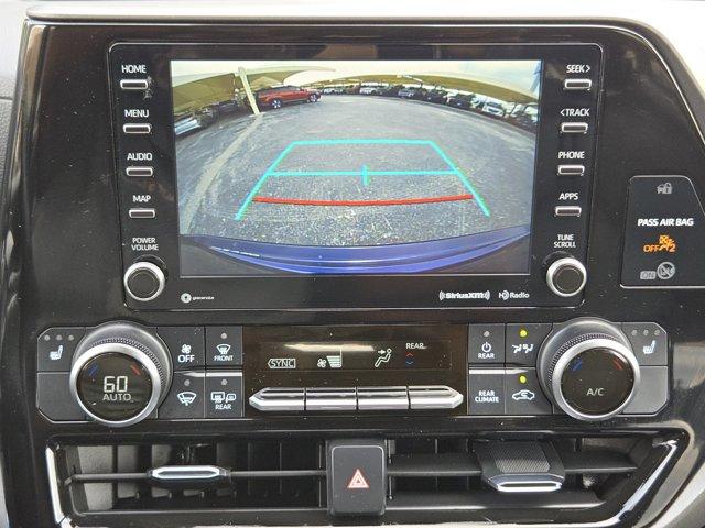 2022 Toyota Highlander Vehicle Photo in Decatur, TX 76234